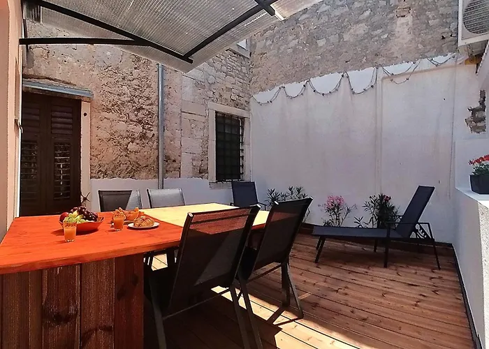 דירה Old Tower Center 2